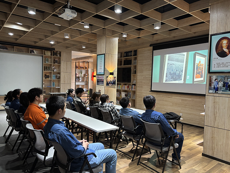 弘旭團(tuán)總支開展“不同時(shí)代，同樣熱血”五四觀影活動(dòng)(圖2)